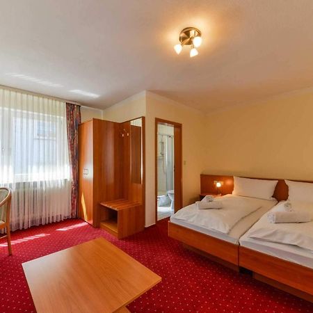 Hotel Hessischer Hof Kirchhain Kültér fotó